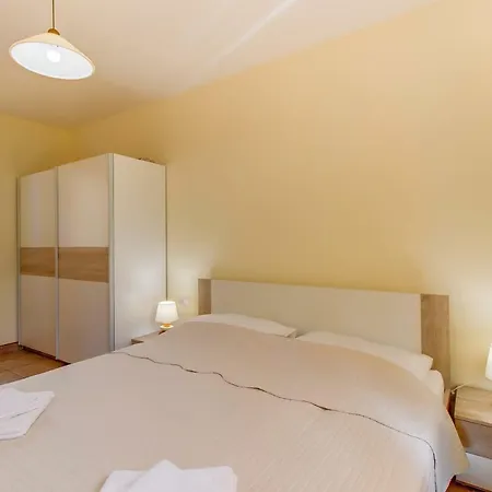 Casper Apartament Veli Lošinj